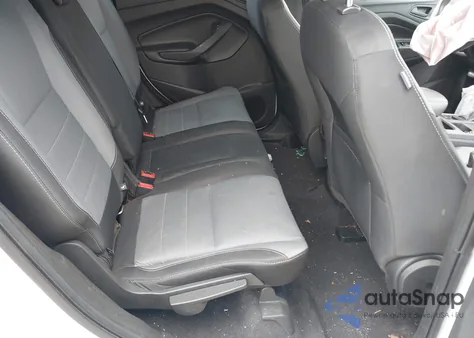 2018 Ford Escape S z USA, uszkodzony, nr VIN 1FMCU0F76JUA29711